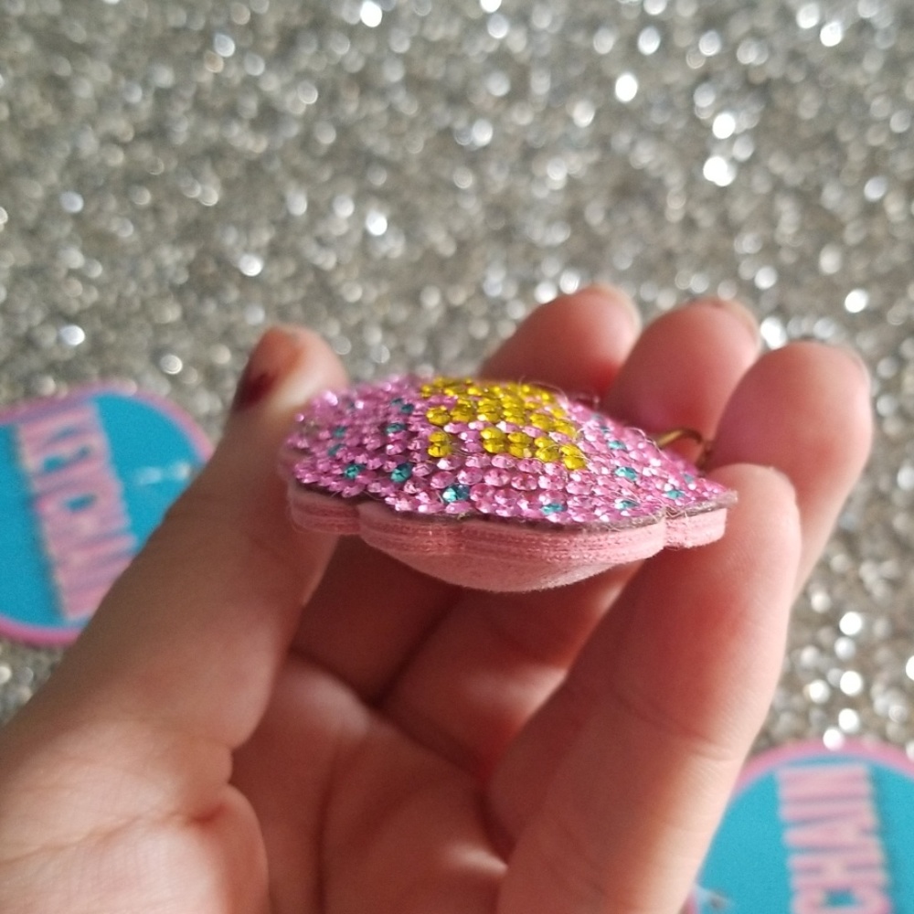 Rhinestone Keychain Set - Picture 4 of 4